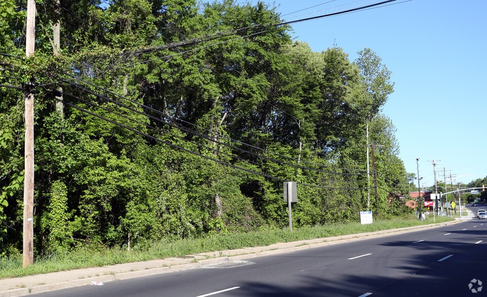 More Photos Of 8247 Landover Rd, Hyattsville Land For Sale