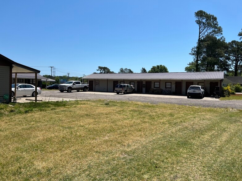 More Photos Of 112 N River Dr, Jarvisburg Hotel For Sale