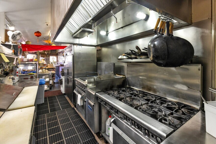 More Photos Of 2380 Main St, Cambria Restaurant For Sale