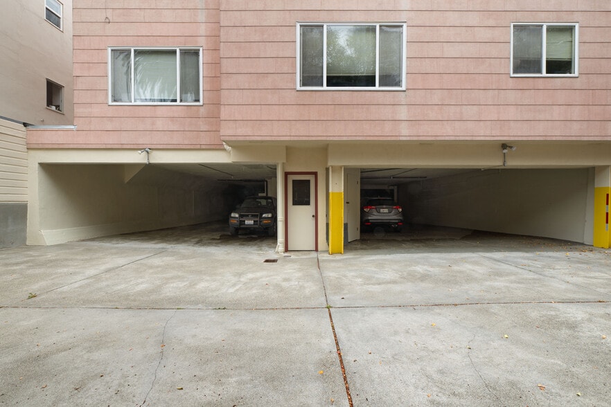 More Photos Of 447 34th Ave, San Francisco Apartments For Sale