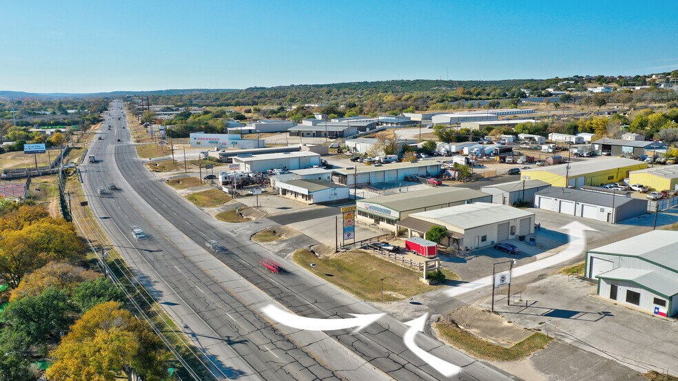 More Photos Of 110 Eds Way, Kerrville Service For Sale