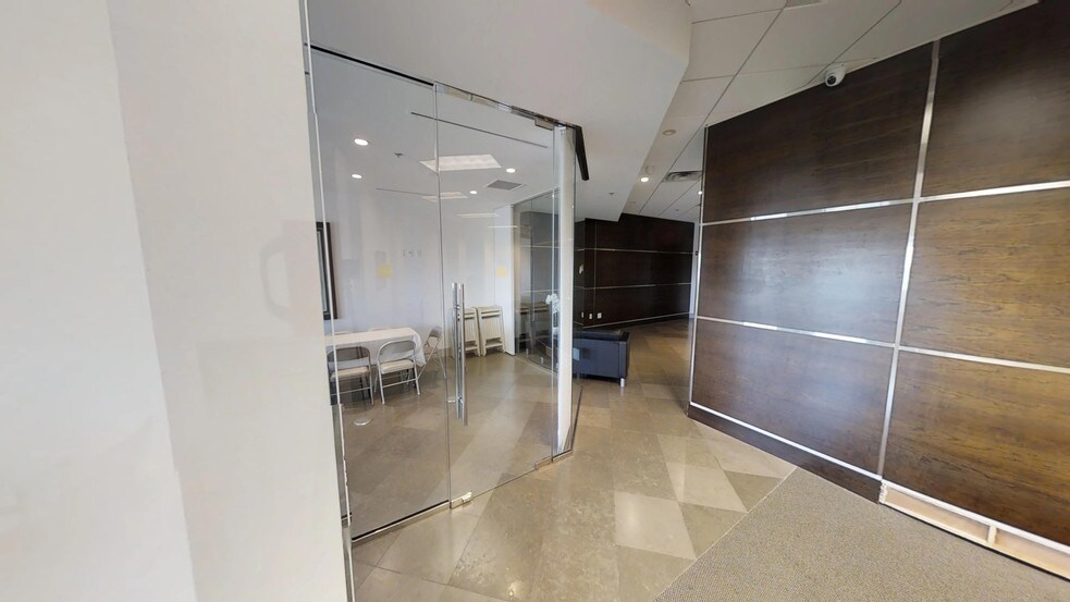 More Photos Of 6701 S Red Rd, South Miami Medical For Sale