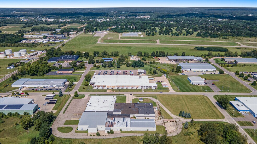 More Photos Of 205 Oliver Dr, Marshall Manufacturing For Sale