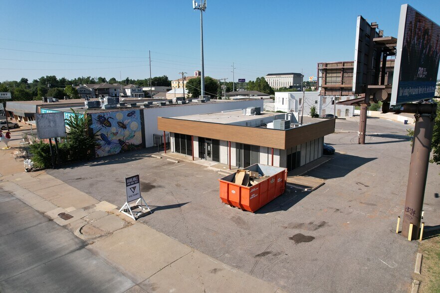 More Photos Of 5225 N Western Ave, Oklahoma City General Retail For Lease
