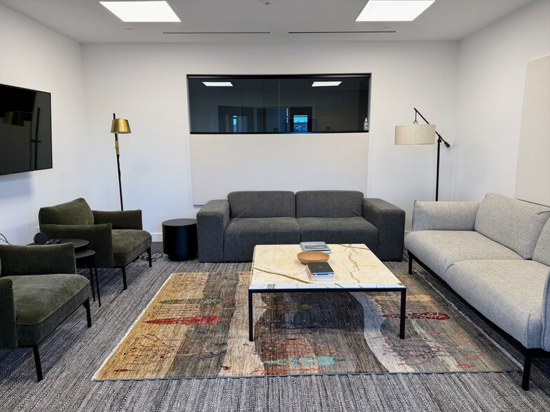 More Photos Of 46 Wareham St, Boston Apartments For Lease