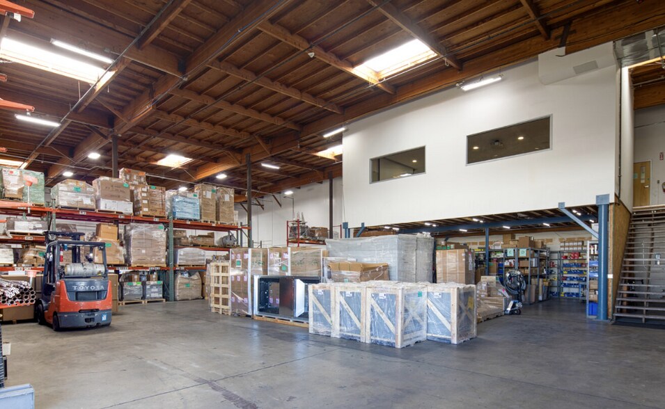 More Photos Of 5101 Florin Perkins Rd, Sacramento Flex For Lease