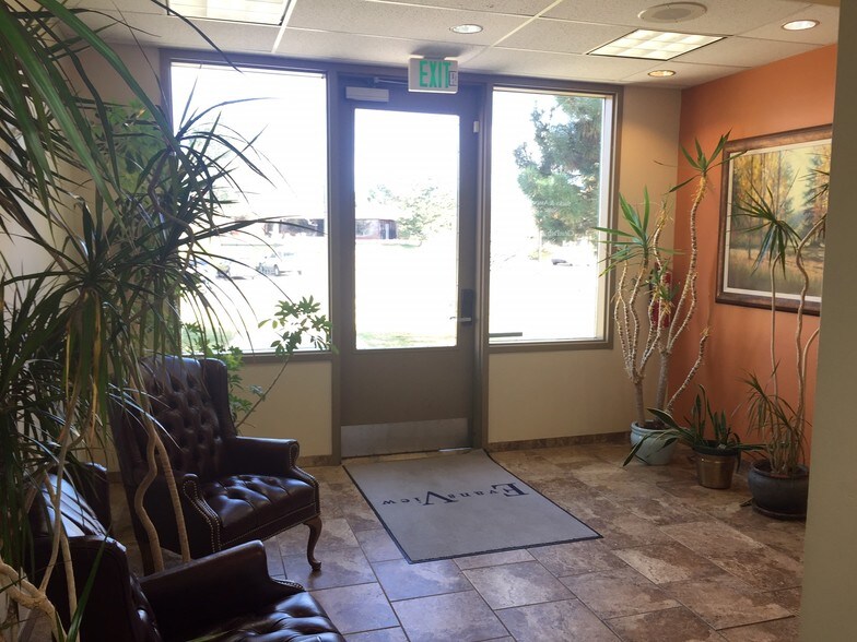 More Photos Of 20 W Dry Creek Cir, Littleton Medical For Lease