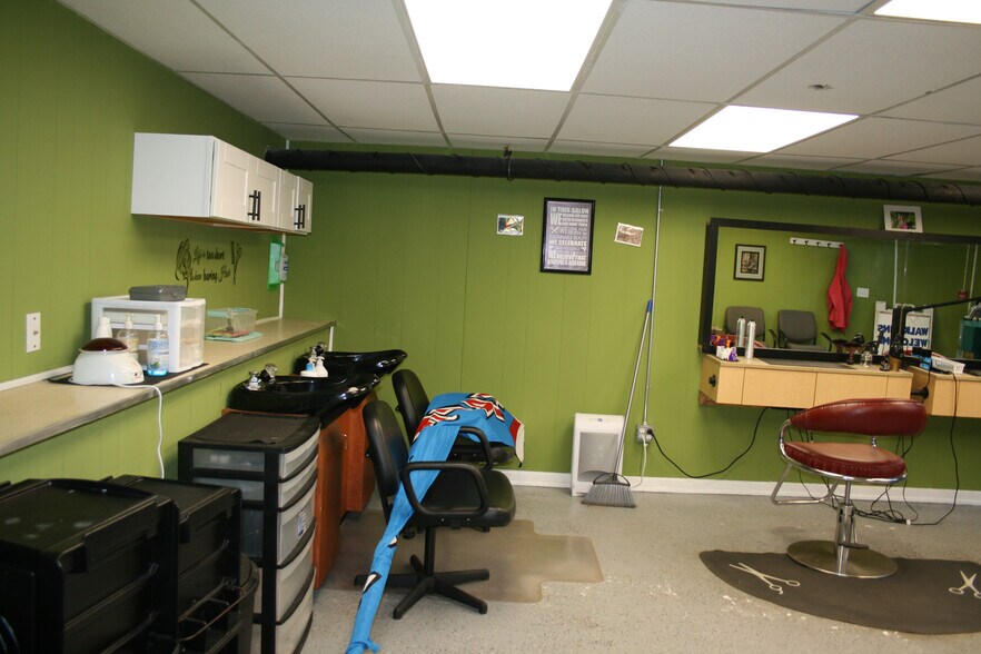 More Photos Of 41-43 Central St, Woodsville Apartments For Sale