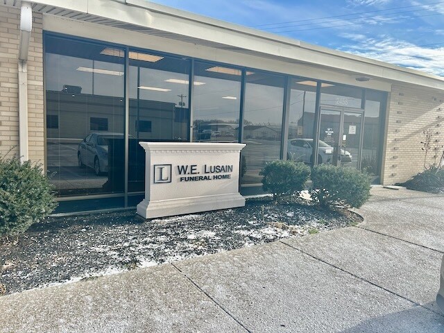 More Photos Of 2455 Stanley Ave, Dayton Auto Dealership For Sale