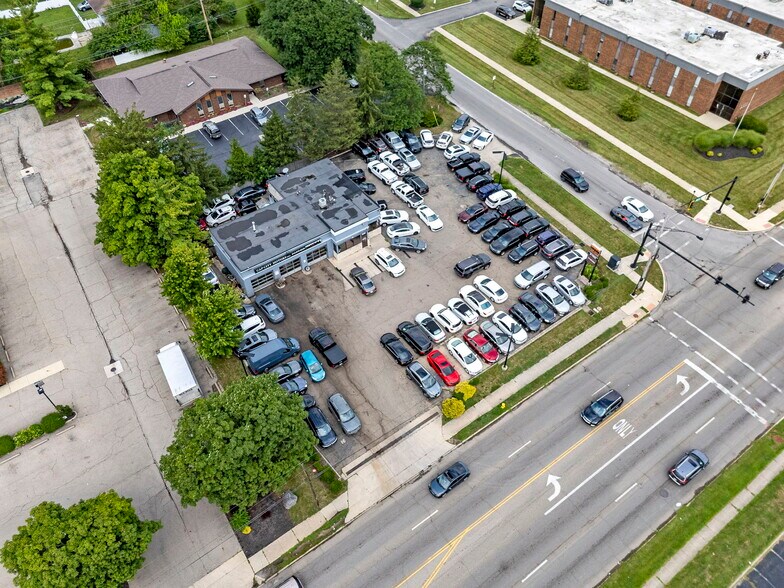 More Photos Of 5250 E Main St, Columbus Auto Dealership For Sale