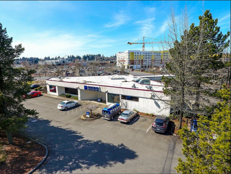 More Photos Of 18801 Alderwood Mall Pky, Lynnwood Bank For Lease