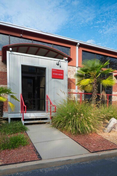 More Photos Of 500 Bishop St, Atlanta Unknown For Lease