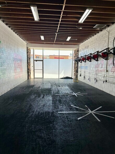 More Photos Of 2317-2409 N Sepulveda Blvd, Manhattan Beach Unknown For Lease