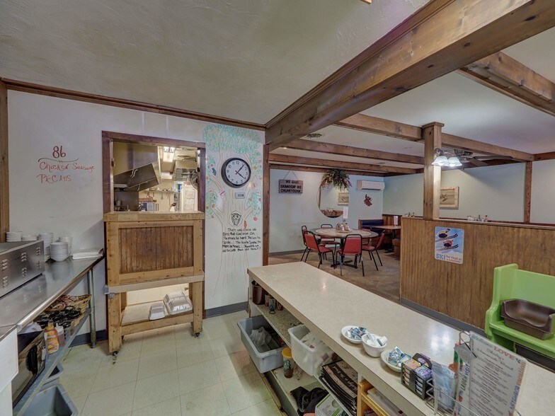 More Photos Of 10945 SE M-72 Hwy, Kalkaska Restaurant For Sale