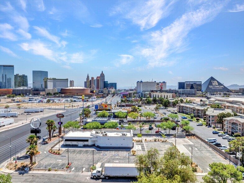 More Photos Of 3575 W Tropicana Ave, Las Vegas Land For Lease