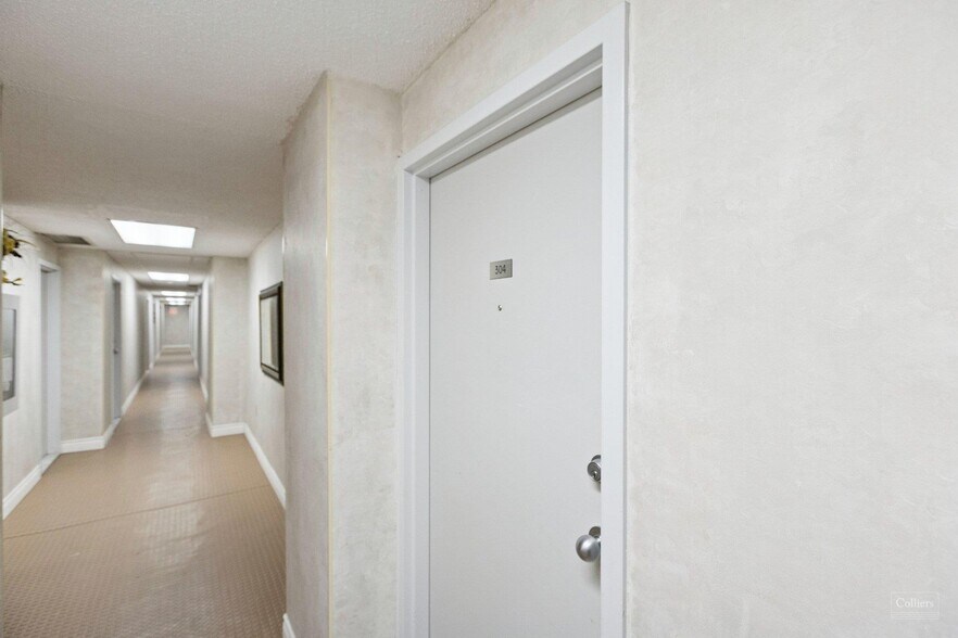 More Photos Of 251 Colborne St, Brantford Apartments For Sale