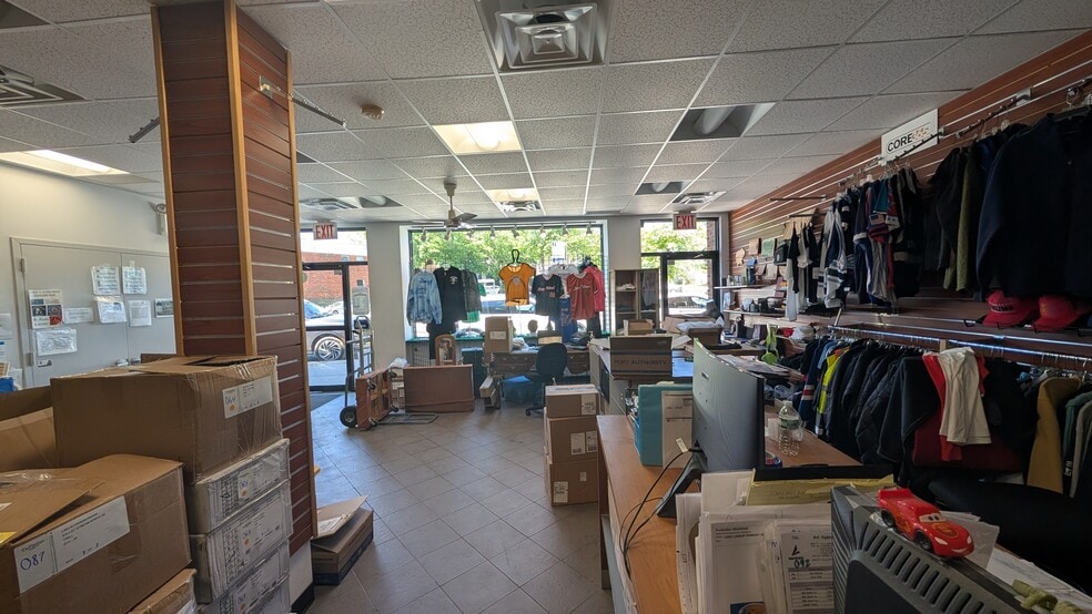 More Photos Of 33-05 Francis Lewis Blvd, Flushing Storefront For Lease