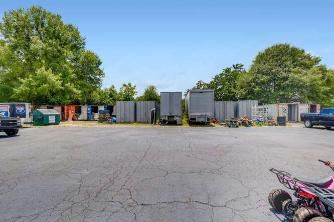 More Photos Of 1012 Iris Dr SW, Conyers Storefront For Sale