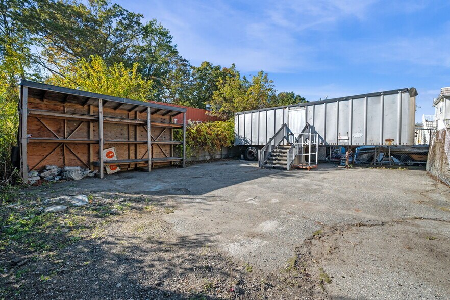 More Photos Of 170 Main St, North Reading Office For Lease