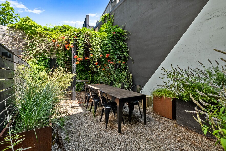 More Photos Of 1421 N Front St, Philadelphia Apartments For Sale