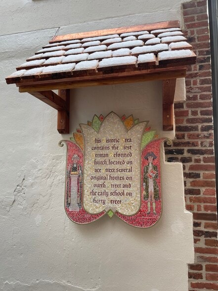 More Photos Of 135 N 4th St, Philadelphia Office Residential For Lease