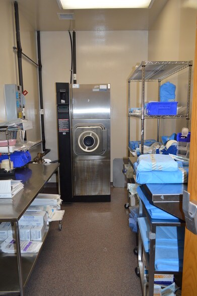More Photos Of 1121 1st St S, Winter Haven Medical For Sale