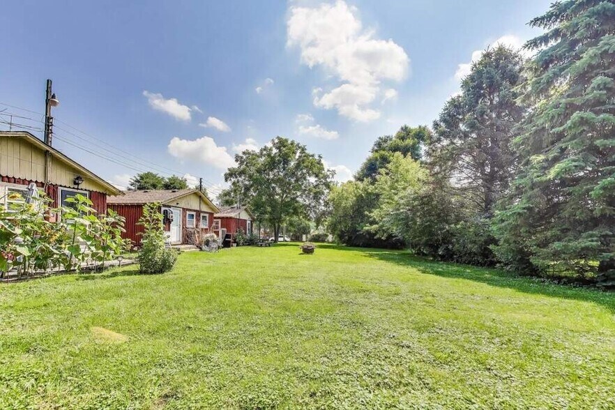 More Photos Of 26211 W IL Route 173, Antioch Restaurant For Sale