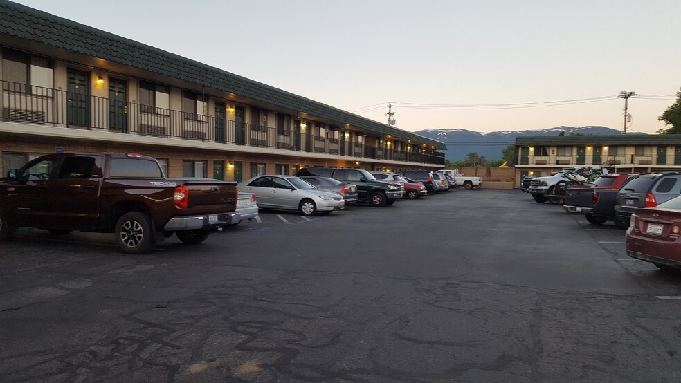More Photos Of 1710 Main St, Susanville Hotel For Sale