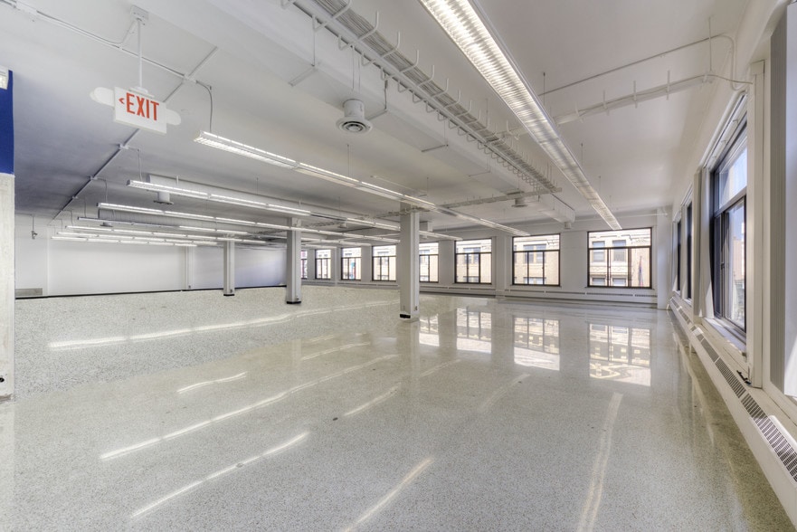 More Photos Of 419-425 Wabasha St N, Saint Paul Loft Creative Space For Sale