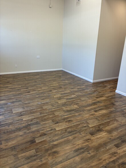 More Photos Of 10 IBM Rd, Poughkeepsie Storefront For Lease