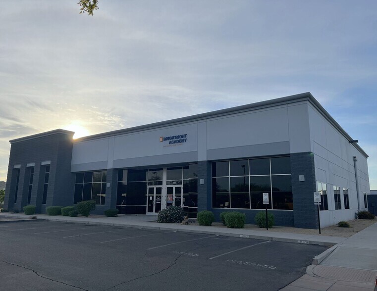 More Photos Of 1830 N 95th Ave, Phoenix Office For Lease