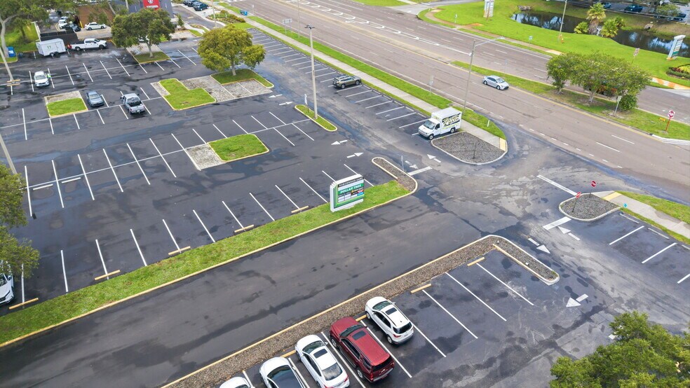 More Photos Of 2519 N McMullen Booth Rd, Clearwater Freestanding For Lease