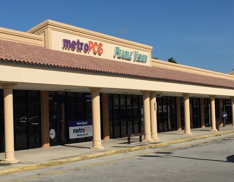 More Photos Of 18600-18760 NW 67th Ave, Miami Gardens Unknown For Lease