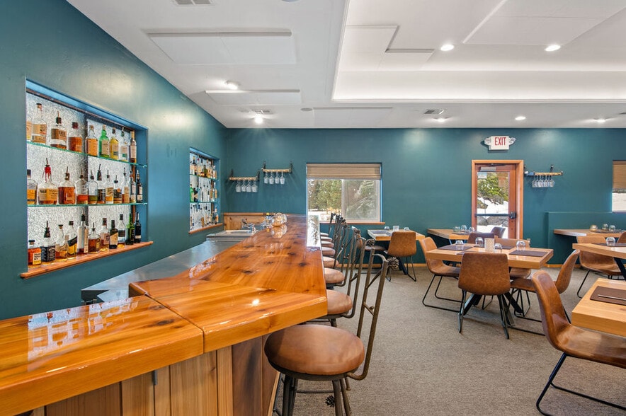 More Photos Of 7951 Hwy 35, Bigfork Restaurant For Lease