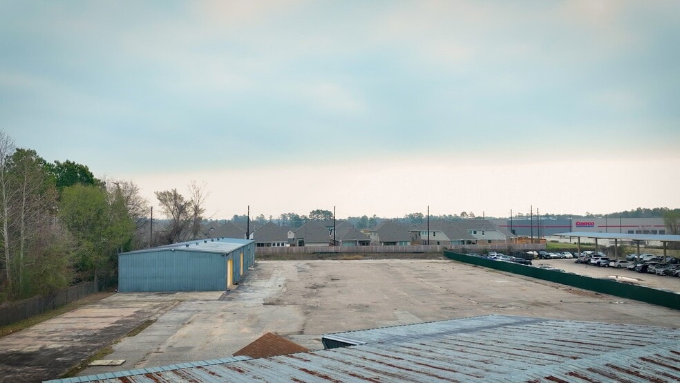 More Photos Of 27210 State Highway 249, Tomball Showroom For Sale