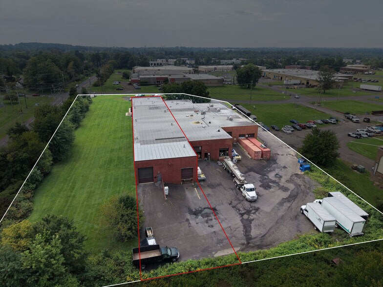 More Photos Of 1001 Pulinski Rd, Warminster Township Warehouse For Lease