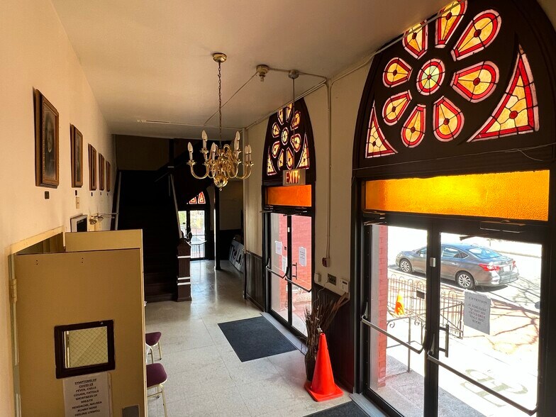 More Photos Of 1546 5th St NW, Washington Specialty For Sale