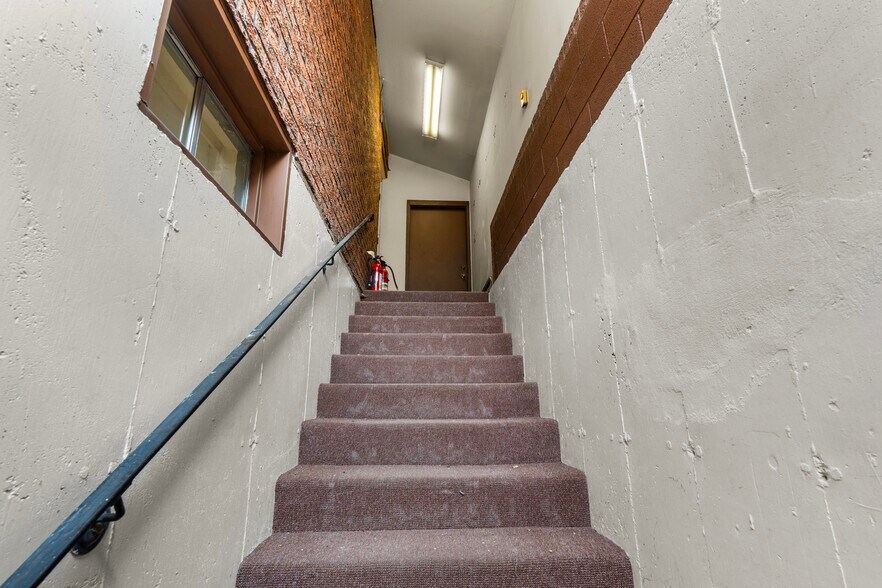 More Photos Of 40 S 6th Ave, Brighton Medical For Lease