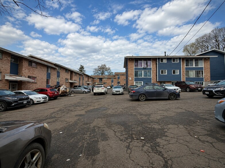More Photos Of 1312 Butternut St, Syracuse Apartments For Sale