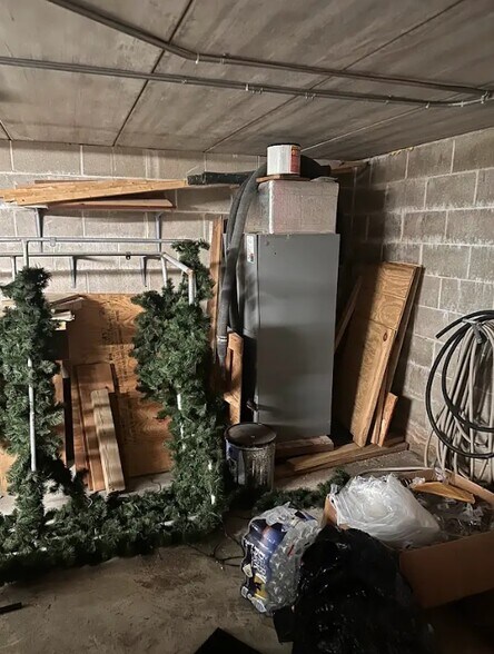 More Photos Of 2910 Boardwalk, Wildwood Storefront For Sale