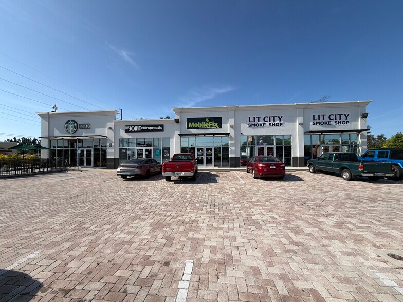 Primary Photo Of 5234-5250 14th St W, Bradenton General Retail For Sale