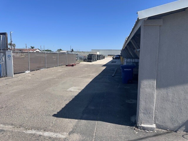 More Photos Of 143 E Whitmore Ave, Modesto Warehouse For Lease