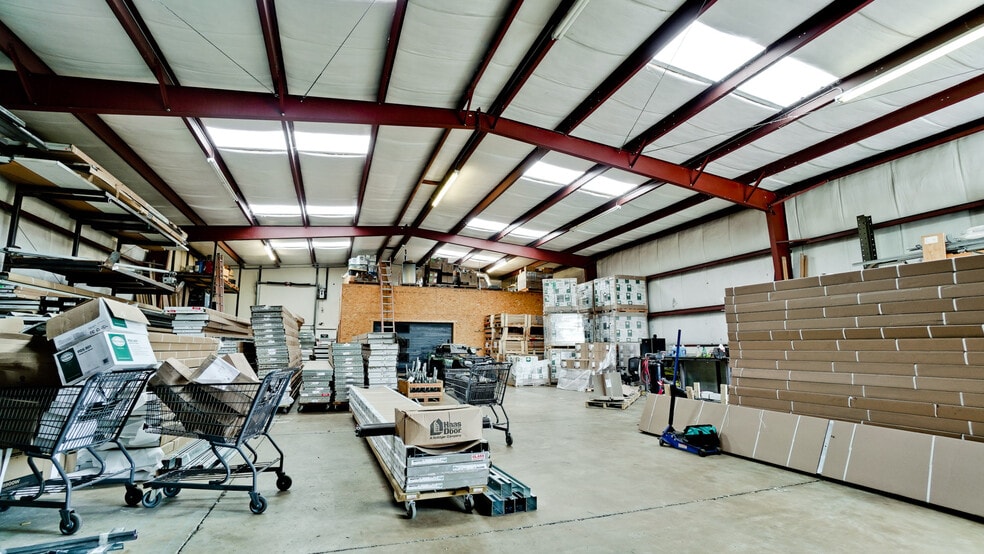 More Photos Of 2117-2125 47th st, Sarasota Warehouse For Sale