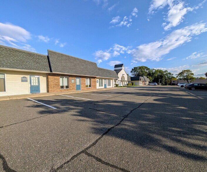 More Photos Of 100 S Jersey Ave, East Setauket Medical For Lease