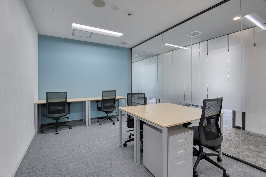 More Photos Of 511 Woodward Ave, Detroit Coworking Space
