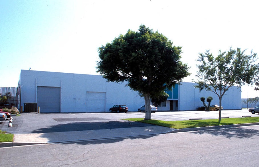 More Photos Of 20435 Tillman Ave, Carson Unknown For Lease