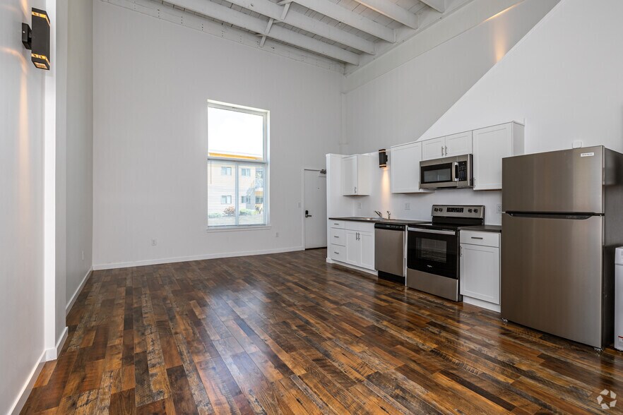 More Photos Of 401 Charlotte St, Kansas City Apartments For Sale