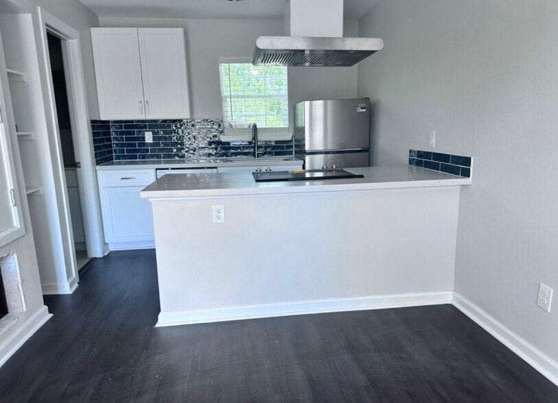 More Photos Of 1824 Thonig Rd, Houston Apartments For Sale