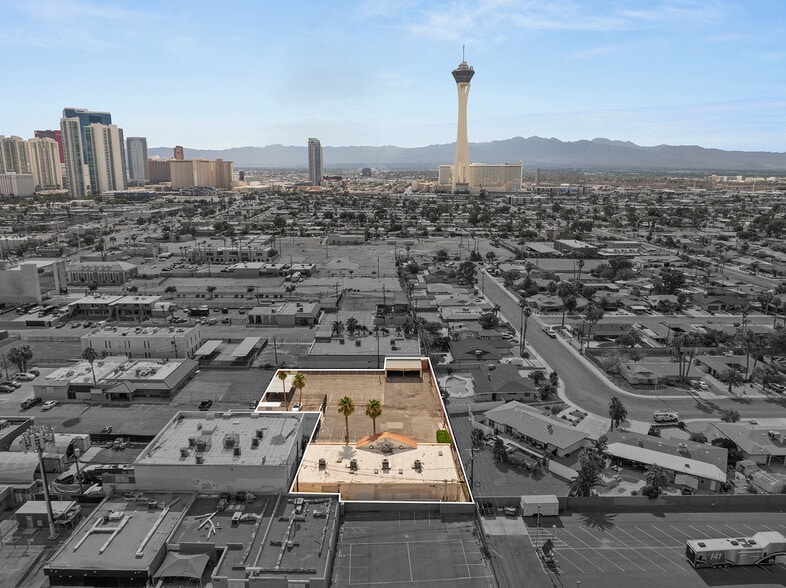 More Photos Of 872 E Sahara Ave, Las Vegas Medical For Lease