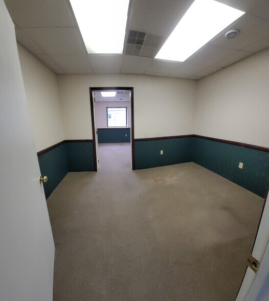 More Photos Of 123 N 5th St, Allentown Office For Lease